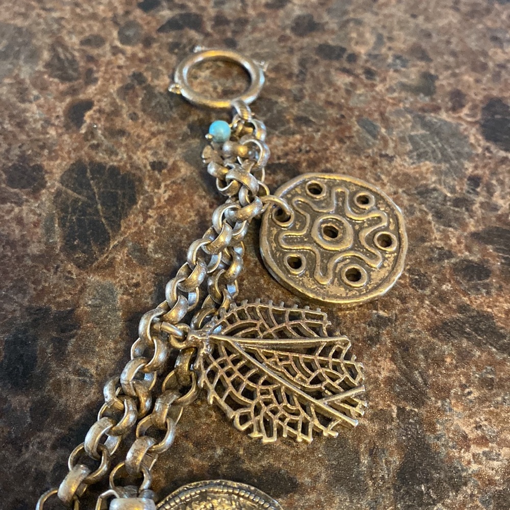 Lucky Brand Charm Bracelet Toggle Clasp with Turquoise and Skull - Picture 3 of 4